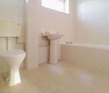 3 bedroom apartment - Photo 6