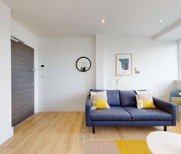 Studio to rent - Photo 6