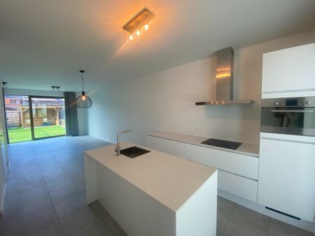 Nieuwbouw woning met 4 slaapkamers en tuin - Foto 5