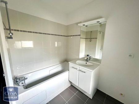 Location Appartement 2 pièces 45m² TOURS 37100 - Photo 5