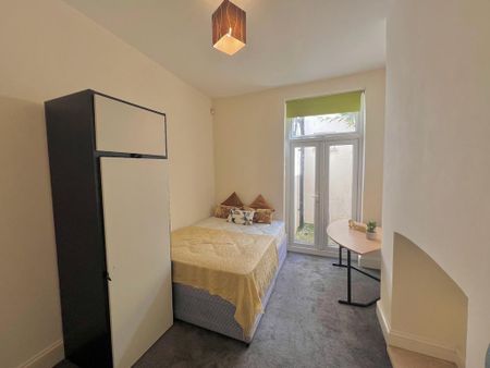 6 bedroom house to rent - Photo 5