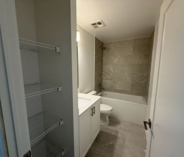 For Lease - 715 Davis Drive Unit# B802, Newmarket, Ontario - Photo 6