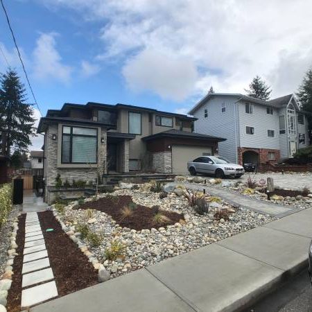 Burnaby Deer Lake Two Bedroom Suite - Photo 3