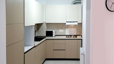 Apartament de inchiriat in Ploiesti, zona Bulevardul Bucuresti-White... - Photo 3