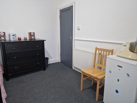 1 bedroom terraced house to rent - Photo 3