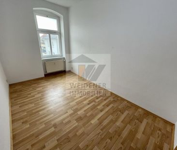 Wohnen in Gera-Debschwitz! Gemütliche 2 Raum-Wohnung. Bad mit Wanne... - Photo 1