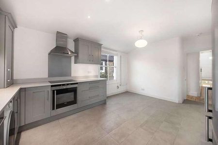 Burnbury Road, Balham, SW12 - Photo 4