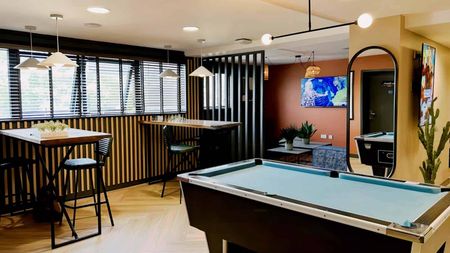 Premium En-Suite - Photo 4