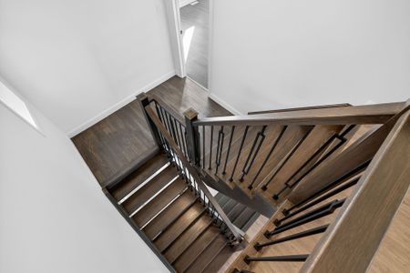 For Lease - 47 BENSLEY Lane, Hamilton, Ontario - Photo 2