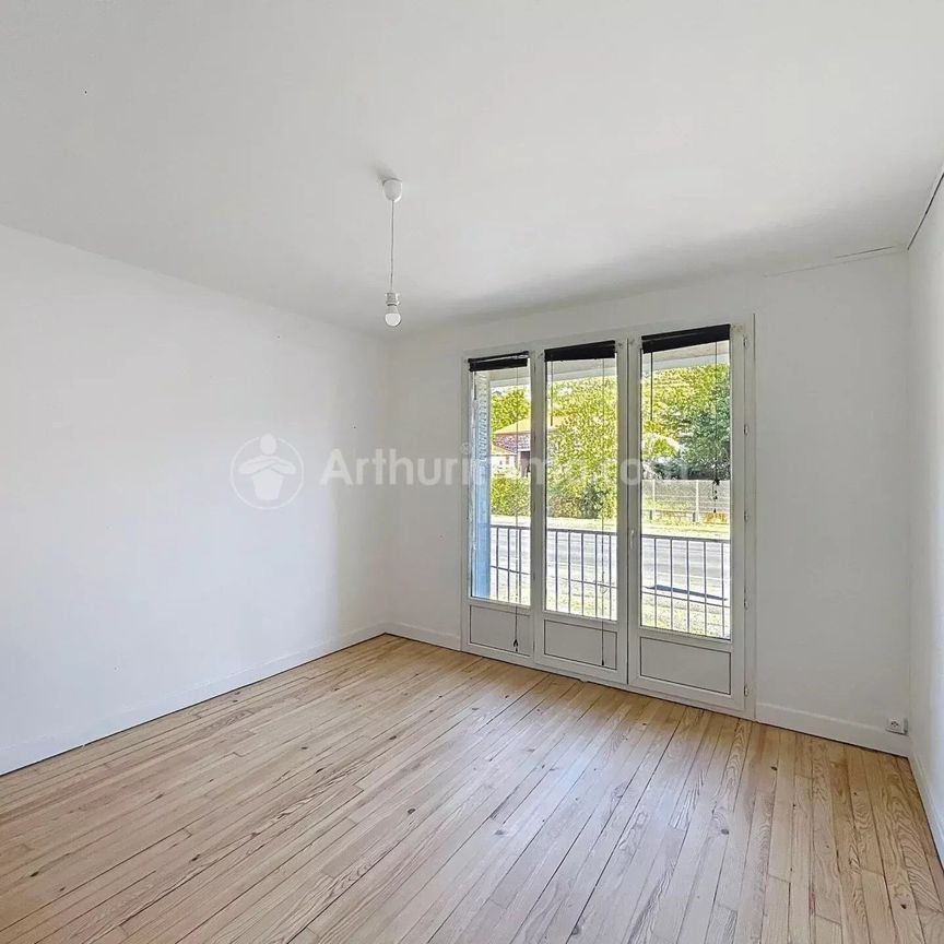 Location Appartement 3 pièces 60 m2 à Veyre-Monton - Photo 1