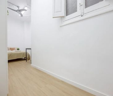 Carrer de Ribera, Valencia, Valencian Community 46002 - Photo 2