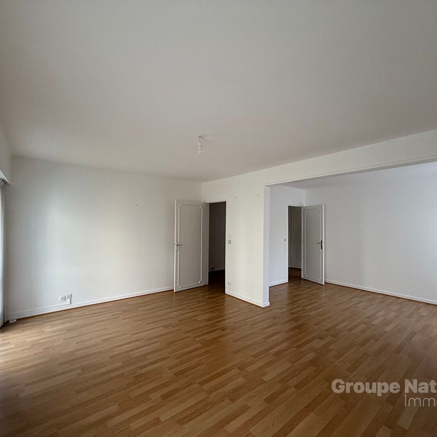 T4 AVEC BALCON : RESIDENCE DU PARC, - Photo 1