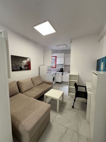 Studio/Γκαρσονιέρα για ενοικίαση Κουλέ Καφέ (Άνω Πόλη) - Photo 5