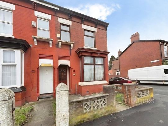 4 bedroom terraced house to rent - Photo 1