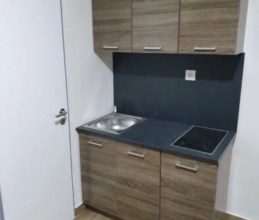 Pronájem bytu 1+kk, 30 m - Photo 1