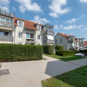 Schöne 3-Zimmer Wohnung in Krenglbach mit Loggia - Photo 2