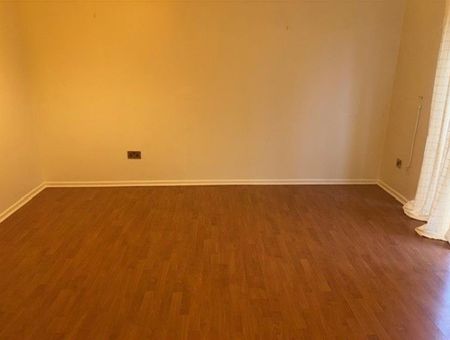 7 Lesbury Close - Photo 2