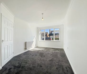 2 bedroom Apartment to let - Photo 6