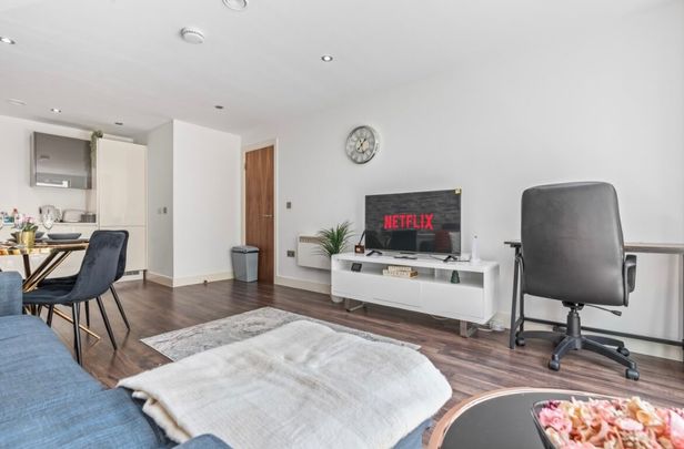 1 Bed Flat, The Quadrant, B1 - Photo 1