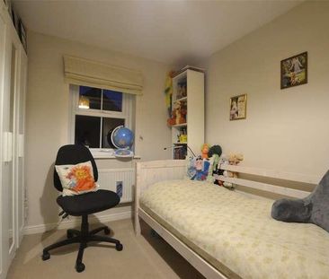 Bodenham Field, Abbeymead, Gloucester, Gloucestershire, GL4 - Photo 6