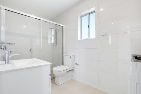 Brand New Two-Bedroom Granny Flat ! - Photo 5