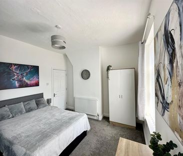 1 bed house share to rent in Coal Clough Lane, Burnley, BB11 - Photo 5