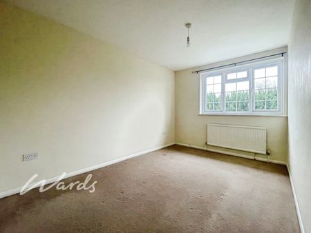 3 bedroom end of terrace house to rent - Photo 5