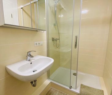 Neuwertige 2 Zimmer Maisonette komplett möbliert - Foto 1