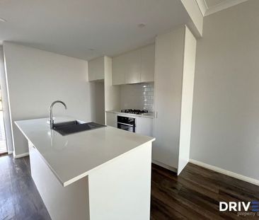 APARTMENT LIVING NEVER LOOKED BETTER! - Photo 5