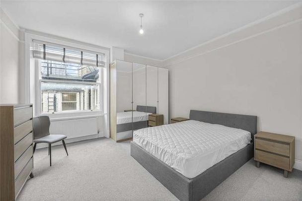 Charing Cross Road, Covent Garden, London, WC2H - Photo 1