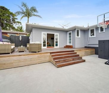 Warm Family Home in Forrest Hill Area - Photo 6