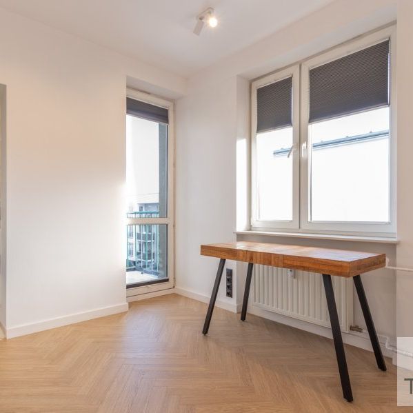 3 pokojowe po remoncie, parking pod budynkiem - Zdjęcie 1