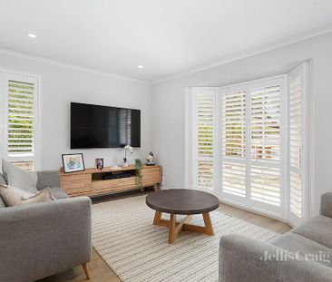 1/15 Charles Street, Greensborough - Photo 6