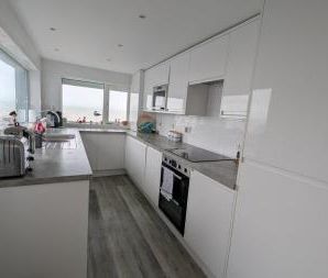 Sandgate High Street, Sandgate, CT20 3DA, Folkestone - Photo 1