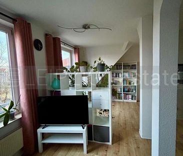 ++NEU++Schöne ruhige 2 Zimmer-Wohnung im Dachgeschoss, mit Wanne & ... - Foto 1