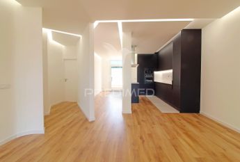 Apartamento T2+1 em Faro