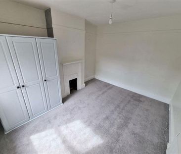 HOLDENHURST ROAD, SPRINGBOURNE (P07845) - Photo 5