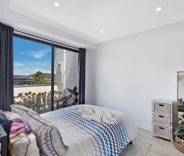 Stunning Brand New Apartment - water usage included - Photo 4