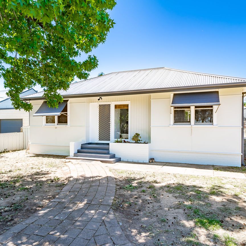 131 Bourke St, Mount Austin NSW 2650 - Photo 1