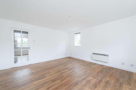 Samuel Close, Burbage House, SE14 - Photo 2