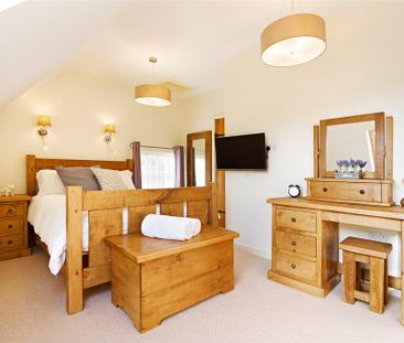 3 bedroom parking to rent - Photo 2