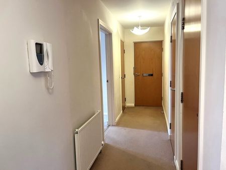 94 Queens Crescent, AB15 4BE, Aberdeen - Photo 3