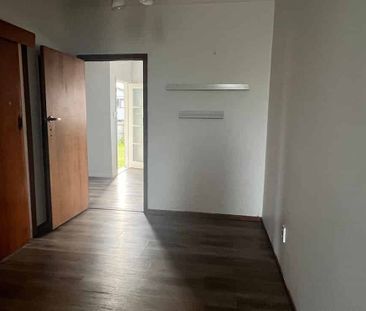 Walking distance to shops - Photo 5