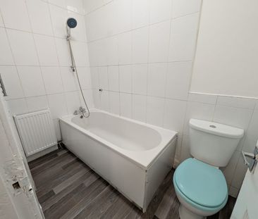 3 Bed Terraced House, Ivy St, M40 - Photo 6