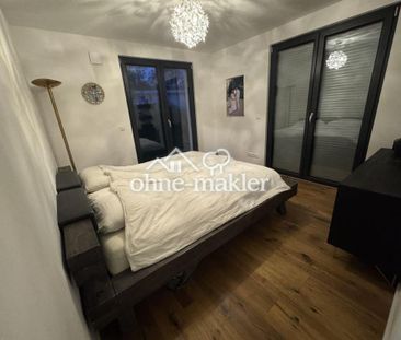 Luxuriöse 4-Zimmer Erdgeschosswohnung mit Garten - Photo 2