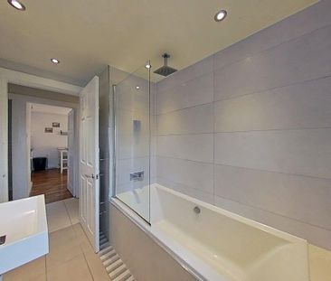 3 bedroom apartment to rent - Photo 6