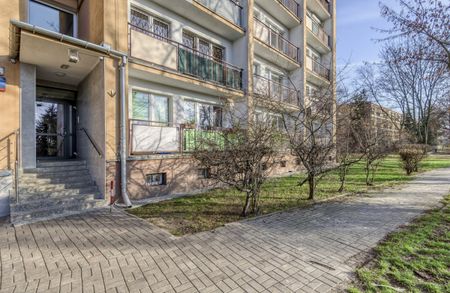 Na wynajem od zaraz 2 pokoje blisko ul. Kinowej - Фото 5