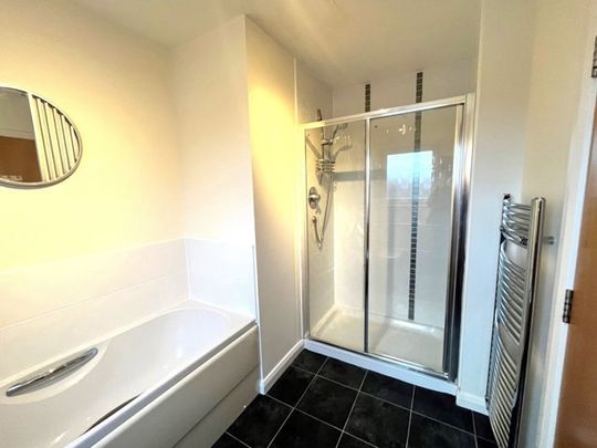 94 Queens Crescent, AB15 4BE, Aberdeen - Photo 1