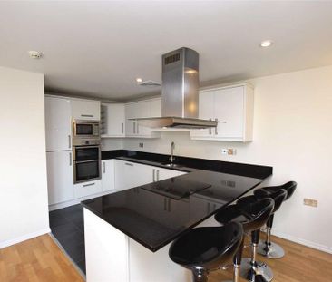 2 bedroom flat to rent - Photo 5