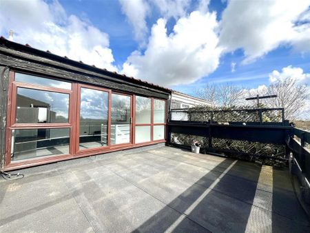 2 bedroom maisonette to rent - Photo 3